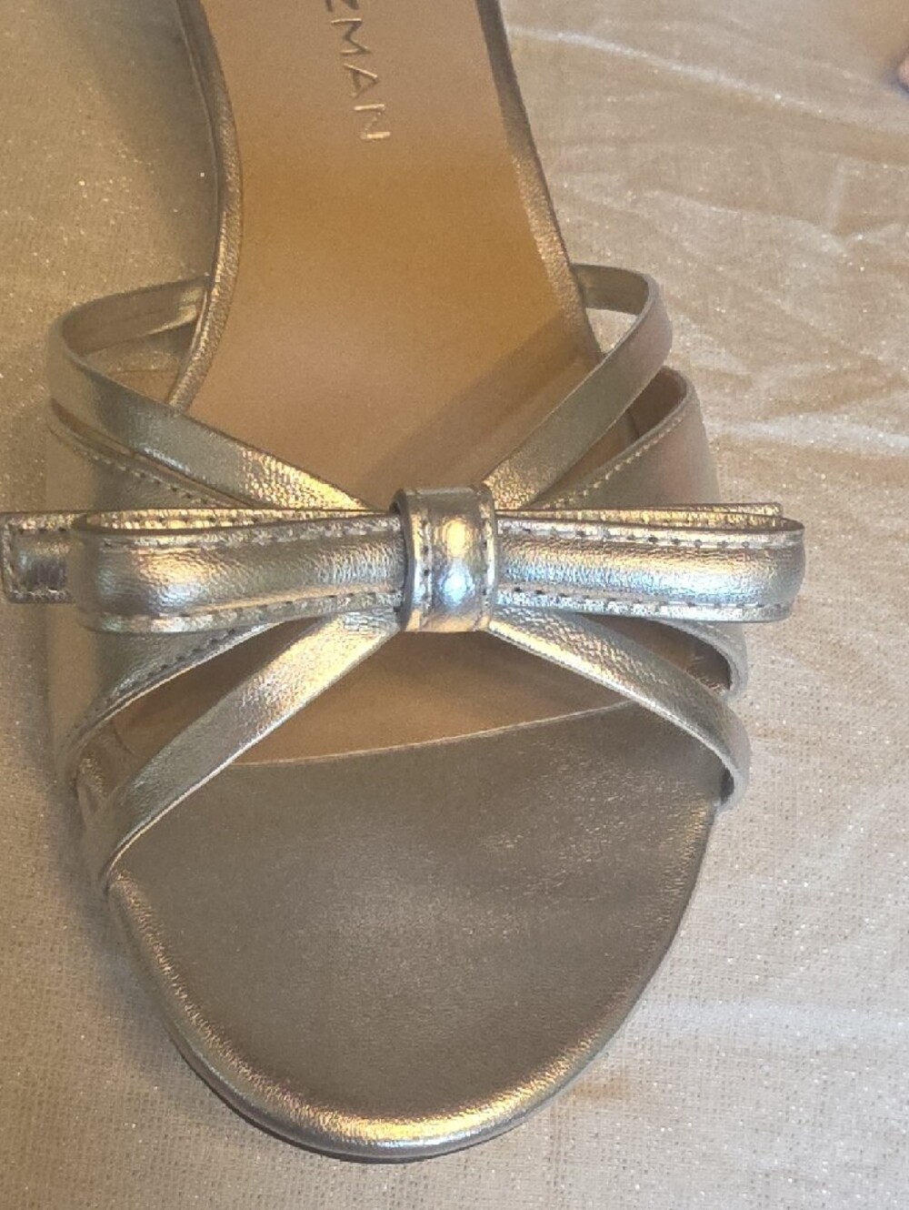 Stuart Weitzman Felicity Slide Metallic Silver Knot-Front Kitten Heel Mules 8 - Picture 14 of 16
